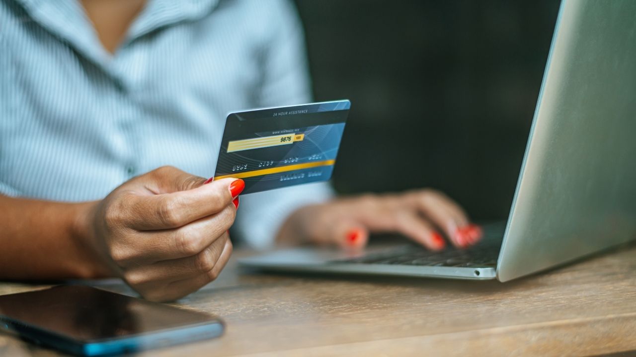 tinder（ティンダー）は課金するべき？有料で使える機能を徹底解説