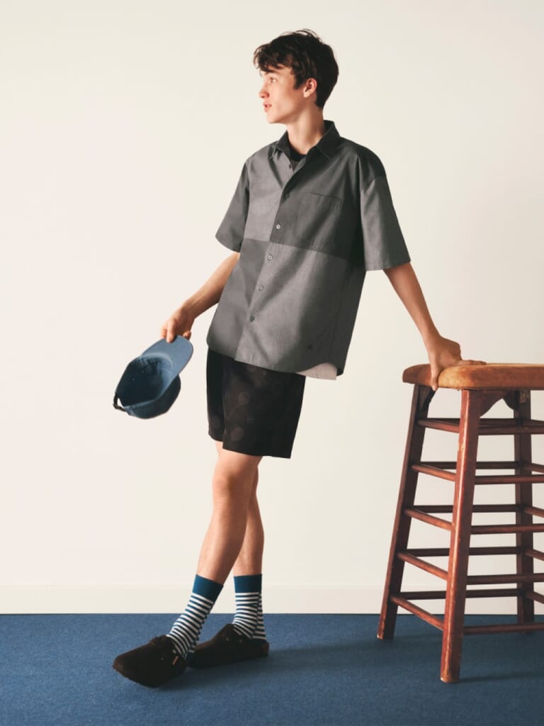 coordinate-1065-nothing-shirt-half-pants-sneakers