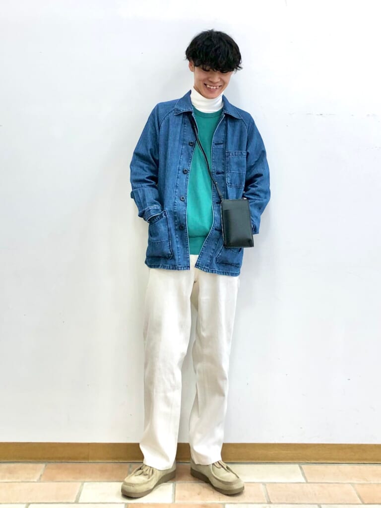 coordinate-1034-denim-jacket-turtle-neck-chino-pants-boots